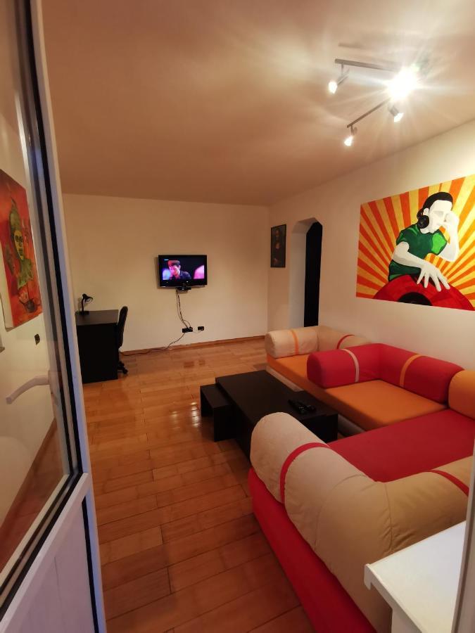 Comfy & Pleasant Apartment 10 Min Walk To Downtown Timisoara Exterior photo
